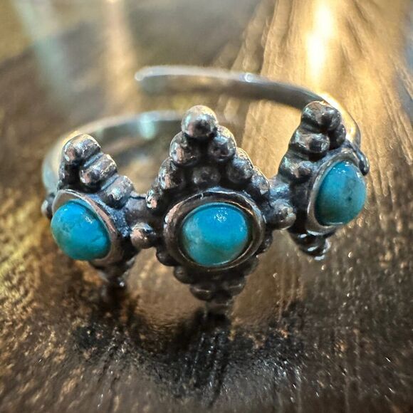 Boho Native American Turquoise Treasures: Adjustable Sterling Silver Ring , Gif - Picture 1 of 11